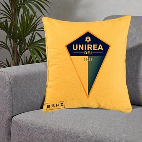 Perna Personalizata Unirea Dej 1921 Fotbal, 40x40 cm, Galben, Husa Detasabila, Perna Inclusa, BEKZ®