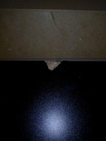 OFERTA Dulap TV suspendat MEORATI 150x40 cm, negru/dub artisan II. calitate