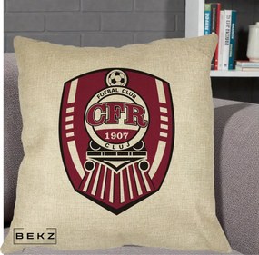 Perna Personalizata CFR Cluj Fotbal Club 1907, 40x40 cm, Crem, Husa Detasabila, Perna Inclusa, BEKZ®