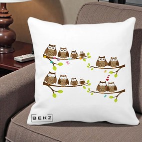 Perna Decorativa Familie de Bufnite pe Ramuri, 40x40 cm, Alba Mata, Husa Detasabila, Perna Inclusa, BEKZ®