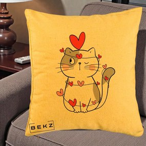 Perna Decorativa Pisica Kawaii cu Inimi, 40x40 cm, Galben, Husa Detasabila, Perna Inclusa, BEKZ®