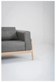 Canapea din piele bovină cu structură din lemn masiv de stejar Gazzda Fawn, gri închis