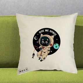 Perna Decorativa Give Me Space Pisica Astronaut, 40x40 cm, Ecru, Husa Detasabila, Perna Inclusa, BEKZ®
