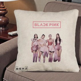 Perna Personalizata K-pop BLACKPINK Fotografie Grup Tinute Roz, 40x40 cm, Bej Canapea, Husa Detasabila, Perna Inclusa, BEKZ®