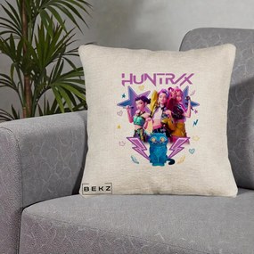 Perna Personalizata K-pop HUNTRX Trio 3D cu Pisica Fulgere, 40x40 cm, Bej Canapea, Husa Detasabila, Perna Inclusa, BEKZ®