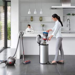 Aspirator fara sac Dyson Cinetic BigBall Absolute 2 447250-01, 700 W, 150 AW, 0,8 l, 35 cicloni, Redresare automata in caz de rasturnare, 5 accesorii, Nichel/Albastru
