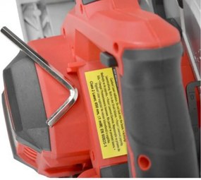 Ferăstrău circular fără fir Hecht 1670