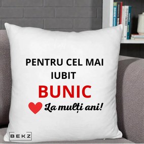 Cadou pentru Bunic - Perna Personalizata Pentru Cel Mai Iubit Bunic La Multi Ani Rosu, 40x40 cm, Alb Pufos, Husa Detasabila, Perna Inclusa, BEKZ®