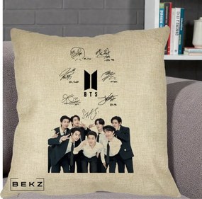 Perna Personalizata K-pop BTS Autografe Toti Membrii cu Fotografie, 40x40 cm, Crem, Husa Detasabila, Perna Inclusa, BEKZ®