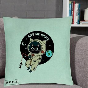 Perna Decorativa Give Me Space Pisica Astronaut, 40x40 cm, Verde Menta, Husa Detasabila, Perna Inclusa, BEKZ®