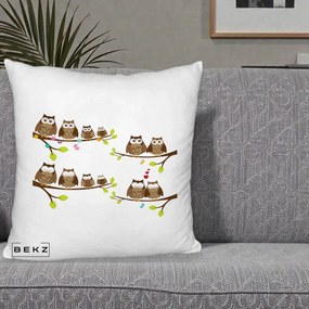 Perna Decorativa Familie de Bufnite pe Ramuri, 40x40 cm, Alb Pufos, Husa Detasabila, Perna Inclusa, BEKZ®