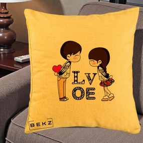 Cadou Romantic - Perna Personalizata Cuplu Kawaii LOVE, 40x40 cm, Galben, Husa Detasabila, Perna Inclusa, BEKZ®