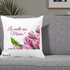 Cadou de Onomastica - Perna Personalizata La Multi Ani Maria Lalele, 40x40 cm, Alba Mata, Husa Detasabila, Perna Inclusa, BEKZ®