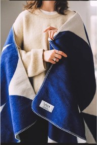 Pătură albastră/crem 150x200 cm Tul – noo.ma