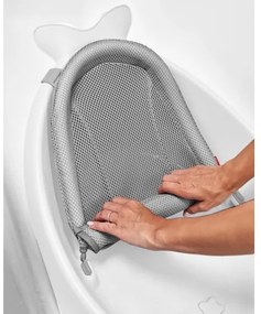 Cădiță pentru bebeluși cu covoraș ergonomic Skip Hop MOBY 3 alb