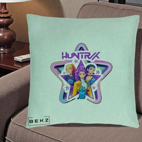 Perna Personalizata K-pop HUNTRX Trio Stea cu Pisica, 40x40 cm, Verde Menta, Husa Detasabila, Perna Inclusa, BEKZ®