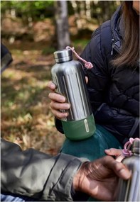 Sticlă termică argintie din oțel inoxidabil 850 ml Explorer – Black + Blum