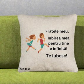 Cadou pentru Frate - Perna Personalizata Fratele Meu Te Iubesc Copii Alergand Colorat, 40x40 cm, Bej Canapea, Husa Detasabila, Perna Inclusa, BEKZ®