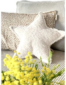 Pernă decorativă pentru copii crem cu tapițerie din țesătură bouclé Star – Wigiwama