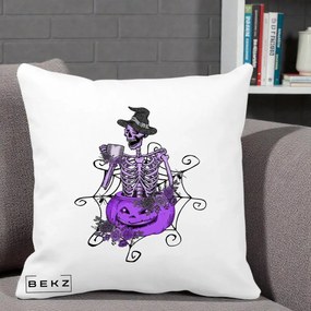 Perna Decorativa Schelet Vrajitor cu Dovleac Violet Halloween, 40x40 cm, Alba Mata, Husa Detasabila, Perna Inclusa, BEKZ®
