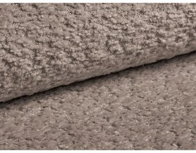 Pernă pentru canapea grej cu tapițerie din țesătură bouclé Kemi – Cosmopolitan Design