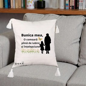 Cadou pentru Bunica - Perna Personalizata Bunica Mea Comoara Iubire Intelepciune Varianta Extinsa, 40x40 cm, Bej cu Franjuri, Husa Detasabila, Perna Inclusa, BEKZ®