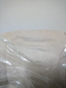 Oferte Scaun de masa din catifea bej BORA II. calitate secundara