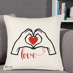 Perna Decorativa Love Maini Inima cu Inscriptie Love Rosu, 40x40 cm, Crem Reliefat, Husa Detasabila, Perna Inclusa, BEKZ®