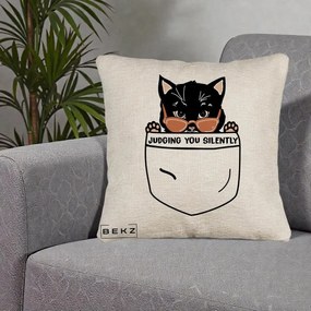 Perna Decorativa Judging You Silently Pisica Buzunar, 40x40 cm, Bej Canapea, Husa Detasabila, Perna Inclusa, BEKZ®