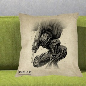 Perna Personalizata Berserk Guts Armor of Darkness Manga, 40x40 cm, Crem, Husa Detasabila, Perna Inclusa, BEKZ®