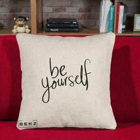 Perna Decorativa Be Yourself Caligrafie Neagra, 40x40 cm, Bej Canapea, Husa Detasabila, Perna Inclusa, BEKZ®