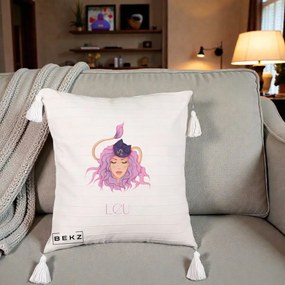 Perna Personalizata Zodie Leu, 40x40 cm, Bej cu Franjuri, Husa Detasabila, Perna Inclusa, BEKZ®