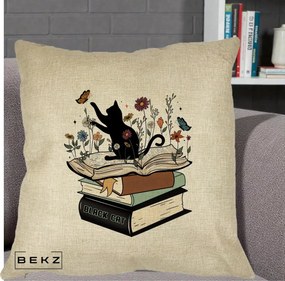 Perna Personalizata Pisica Neagra Carti Flori Fluturi, 40x40 cm, Crem, Husa Detasabila, Perna Inclusa, BEKZ®