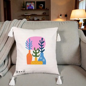 Perna Decorativa Vaze Botanice Abstract, 40x40 cm, Bej cu Franjuri, Husa Detasabila, Perna Inclusa, BEKZ®