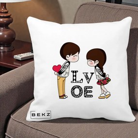Cadou Romantic - Perna Personalizata Cuplu Kawaii LOVE, 40x40 cm, Alba Mata, Husa Detasabila, Perna Inclusa, BEKZ®