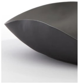 Tavă decorativă din metal 32x33 cm Anzio – Light &amp; Living