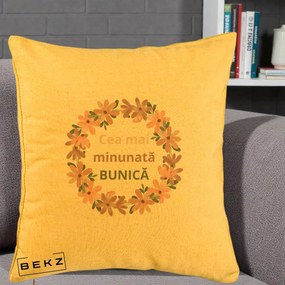 Cadou pentru Bunica - Perna Personalizata Cea Mai Minunata Bunica Coronita Flori Roz, 40x40 cm, Galben, Husa Detasabila, Perna Inclusa, BEKZ®