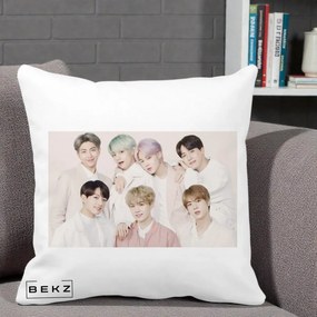Perna Personalizata K-pop BTS Foto Grup Landscape Pastel, 40x40 cm, Alba Mata, Husa Detasabila, Perna Inclusa, BEKZ®