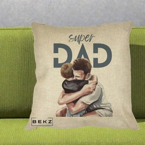 Cadou pentru Tata - Perna Personalizata Super Dad Tata si Fiu Imbratisare, 40x40 cm, Crem, Husa Detasabila, Perna Inclusa, BEKZ®