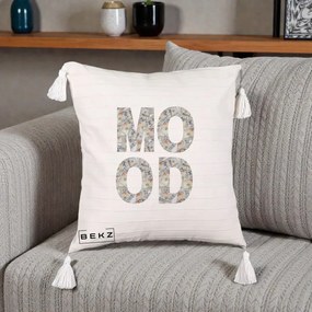 Perna Decorativa MOOD Money Grafic Urban, 40x40 cm, Bej cu Franjuri, Husa Detasabila, Perna Inclusa, BEKZ®