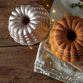 Forma de chec Dr.Oetker Floral 2551, 24 cm, Rotunda, Aluminiu turnat, Argintiu