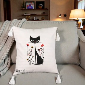 Perna Decorativa Pisica Neagra Grafica Flori Rosii, 40x40 cm, Bej cu Franjuri, Husa Detasabila, Perna Inclusa, BEKZ®