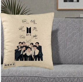Perna Personalizata K-pop BTS Autografe Toti Membrii cu Fotografie, 40x40 cm, Bej, Husa Detasabila, Perna Inclusa, BEKZ®
