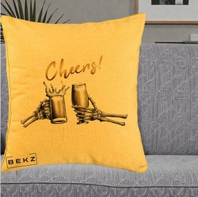 Perna Decorativa Halloween Cheers Schelete cu Bere, 40x40 cm, Galben, Husa Detasabila, Perna Inclusa, BEKZ®