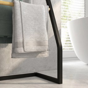 HOMCOM Raft Baie cu 4 Niveluri din Bambus, Suport Prosoape de Dodea Autoportant, 40,5x28x98 cm, Negru | Aosom Romania