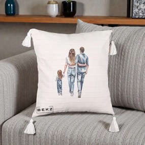Cadou pentru Familie - Perna Personalizata Familie Acuarela Jeans, 40x40 cm, Bej cu Franjuri, Husa Detasabila, Perna Inclusa, BEKZ®