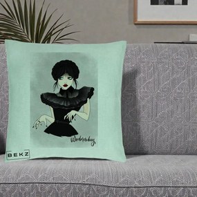 Perna Personalizata Wednesday Addams Portret Gotic, 40x40 cm, Verde Menta, Husa Detasabila, Perna Inclusa, BEKZ®