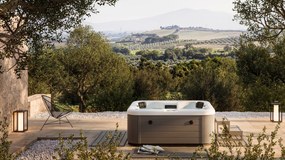 Minipiscina alb lucios, Glass Eascape 19 , sistem stereo, 6 locuri, cromoterapie 195   195 cm