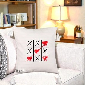 Cadou Romantic - Perna Personalizata Love Joc X si Inima cu Castigator Iubire, 40x40 cm, Bej cu Franjuri, Husa Detasabila, Perna Inclusa, BEKZ®