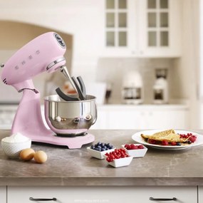 Mixer planetar SMEG SMF03PKEU, 800 W, 4,8 l, 10 viteze, Functie de pornire treptata, Roz